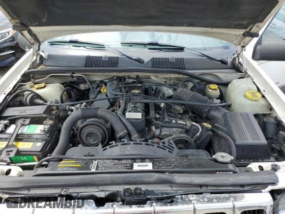 1998 Jeep Grand Cherokee Laredo with VIN 1J4GZ58S4WC244954, listed as a Copart auction lot 55731465 with 205,766 mi miles and Salvage title. Bid and sale history available at DreamBid. Image 12.
