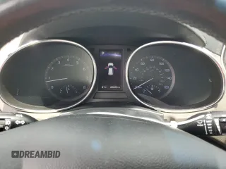 2017 Hyundai Santa Fe 2.4L with VIN 5NMZUDLB8HH048454, listed as a Copart auction lot 64727415 with 82,828 mi miles and Salvage title. Bid and sale history available at DreamBid. Image 9.