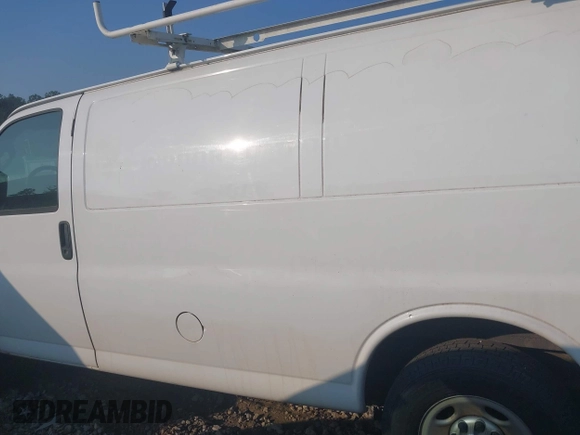 2016 Chevrolet Express Cargo with VIN 1GCWGAFF2G1162983, listed as a IAAI auction lot 42391128 with 177,129 mi miles and . Bid and sale history available at DreamBid. Image 14.