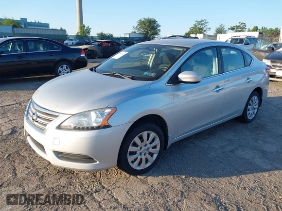 2014 Nissan Sentra SV z VIN 3N1AB7AP4EL677973, wystawiony jako IAAI lot #42574863 z przebiegiem 80 186 mil mil oraz . Historia ofert i sprzedaży dostępna na DreamBid. Obrazek 2.