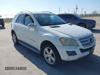 2009 Mercedes-Benz M 350 with VIN 4JGBB56E69A511749, listed as a IAAI auction lot 41885462 with 128,787 mi miles and . Bid and sale history available at DreamBid. Image 1.