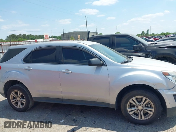 2017 Chevrolet Equinox LS z VIN 2GNALBEK3H1550771, wystawiony jako IAAI lot #42053043 z przebiegiem 117 426 mil mil oraz . Historia ofert i sprzedaży dostępna na DreamBid. Obrazek 13.
