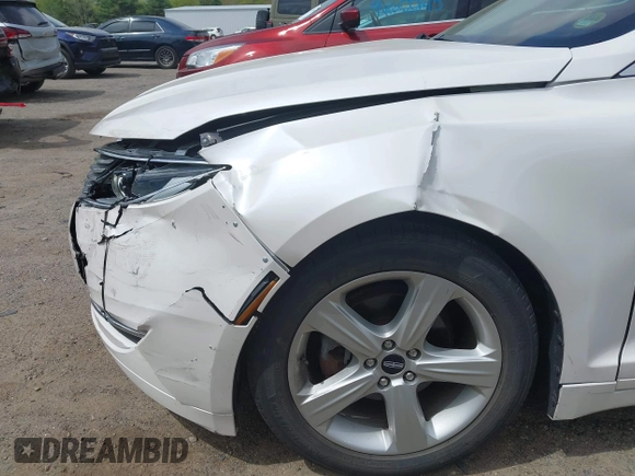 2015 Lincoln MKZ Hybrid with VIN 3LN6L2LU6FR605723, listed as a IAAI auction lot 42246269 with 121,942 mi miles and . Bid and sale history available at DreamBid. Image 12.
