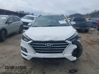 2019 Hyundai Tucson Ultimate with VIN KM8J3CALXKU016834, listed as a IAAI auction lot 40970606 with 104,208 mi miles. Bid and sale history available at carsss.com. Image 12.