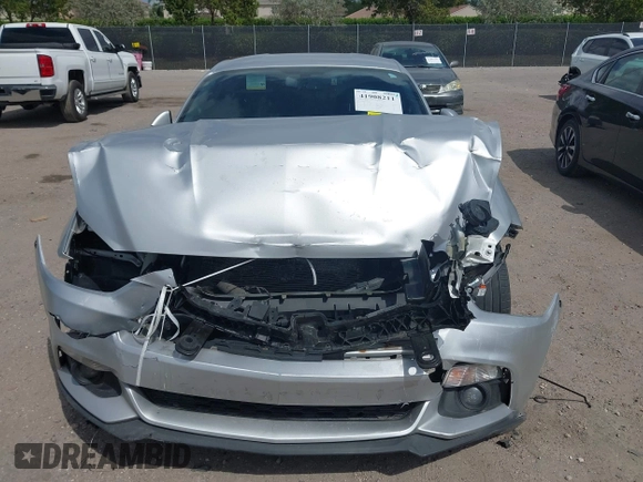 2016 Ford Mustang EcoBoost z VIN 1FA6P8TH5G5305096, wystawiony jako IAAI lot #41908211 z przebiegiem 106 585 mil mil oraz . Historia ofert i sprzedaży dostępna na DreamBid. Obrazek 6.
