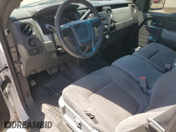 2014 Ford F-150 XL with VIN 1FTMF1CM0EKF61685, listed as a Copart auction lot 54798055 with 210,709 mi miles and Clean Title. Bid and sale history available at carsss.com. Image 8.