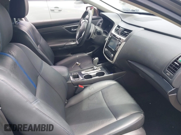 2018 Nissan Altima SV with VIN 1N4AL3AP8JC187535, listed as a IAAI auction lot 42147688 with 71,089 mi miles and . Bid and sale history available at carsss.com. Image 5.