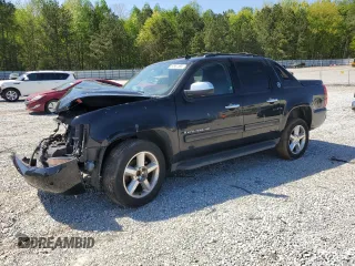 2013 Chevrolet Avalanche LT with VIN 3GNMCFE01DG177802, listed as a Copart auction lot 52987555 with 231,777 mi miles and Salvage title. Bid and sale history available at DreamBid. Image 1.