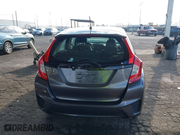 2015 Honda Fit LX with VIN 3HGGK5H58FM713533, listed as a IAAI auction lot 40473868 with Not provided miles and . Bid and sale history available at DreamBid. Image 17.