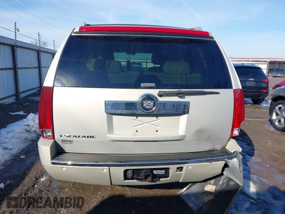 2007 Cadillac Escalade z VIN 1GYFK63857R338177, wystawiony jako IAAI lot #41615600 z przebiegiem 155 755 mil mil oraz . Historia ofert i sprzedaży dostępna na DreamBid. Obrazek 16.