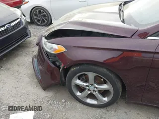 2013 Ford Fusion SE with VIN 3FA6P0HR5DR164820, listed as a IAAI auction lot 41935469 with 179,000 mi miles. Bid and sale history available at carsss.com. Image 6.