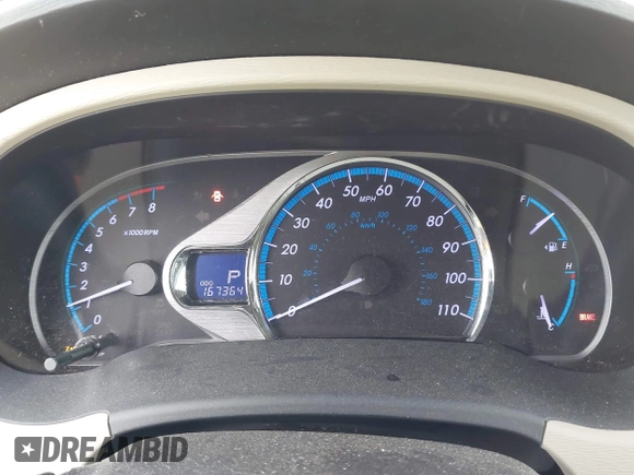2011 Toyota Sienna XLE AAS with VIN 5TDYK3DC3BS161414, listed as a IAAI auction lot 41124705 with 167,364 mi miles. Bid and sale history available at carsss.com. Image 7.