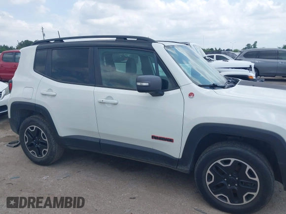 2016 Jeep Renegade Trailhawk with VIN ZACCJBCT7GPD02904, listed as a IAAI auction lot 42162503 with 133,511 mi miles and . Bid and sale history available at carsss.com. Image 13.