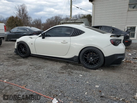 2017 Toyota 86 with VIN JF1ZNAA18H8707341, listed as a Copart auction lot 46925955 with 170,877 mi miles and Clean Title. Bid and sale history available at carsss.com. Image 2.