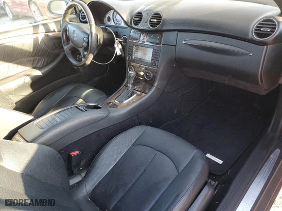 2009 Mercedes-Benz CLK-Class 3.5L with VIN WDBTK56F09F263615, listed as a Copart auction lot 75877104 with 162,245 mi miles and Salvage Title. Bid and sale history available at carsss.com. Image 8.