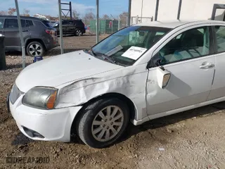 2011 Mitsubishi Galant FE with VIN 4A32B2FF0BE030385, listed as a IAAI auction lot 40740593 with 137,279 mi miles. Bid and sale history available at carsss.com. Image 6.