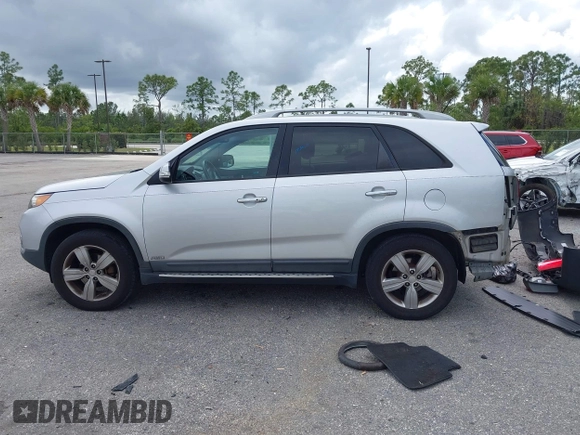 2012 Kia Sorento EX with VIN 5XYKUDA20CG206132, listed as a IAAI auction lot 42018015 with 138,158 mi miles. Bid and sale history available at carsss.com. Image 14.