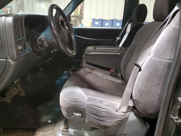 2002 Chevrolet Silverado 1500 LS with VIN 2GCEC19V421123521, listed as a Copart auction lot 45710545 with 203,683 mi miles and Salvage Title. Bid and sale history available at carsss.com. Image 7.