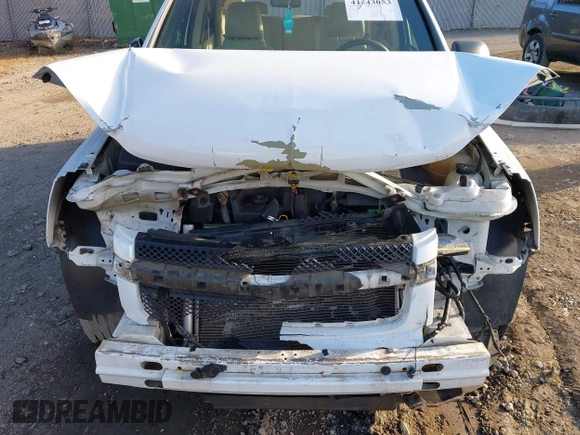 2006 Chevrolet Equinox LS with VIN 2CNDL13F066176170, listed as a IAAI auction lot 41443053 with 1 mi miles. Bid and sale history available at carsss.com. Image 6.