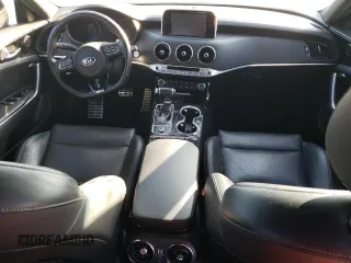 2020 Kia Stinger GT-Line with VIN KNAE15LA2L6078525, listed as a Copart auction lot 81990594 with 75,546 mi miles and Salvage Title. Bid and sale history available at carsss.com. Image 8.