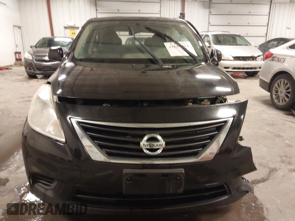 2014 Nissan Versa SV with VIN 3N1CN7AP3EK462106, listed as a IAAI auction lot 41636914 with 117,155 mi miles. Bid and sale history available at carsss.com. Image 13.
