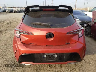 2020 Toyota Corolla Hatchback XSE with VIN JTNC4RBE0L3088254, listed as a Copart auction lot 87093054 with 43,952 mi miles and Salvage Title. Bid and sale history available at carsss.com. Image 6.