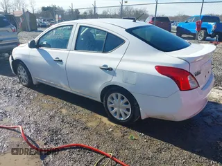 2014 Nissan Versa SV with VIN 3N1CN7AP8EL856906, listed as a IAAI auction lot 41537991 with 75,798 mi miles. Bid and sale history available at carsss.com. Image 3.