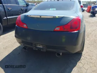2010 Infiniti G37 Coupe x with VIN JN1CV6EL5AM151255, listed as a IAAI auction lot 42063389 with 1 mi miles. Bid and sale history available at carsss.com. Image 16.