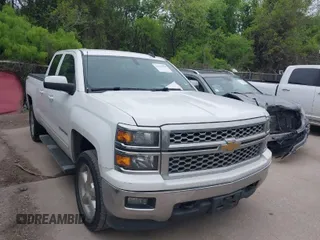 2015 Chevrolet Silverado 1500 LT with VIN 1GCVKREC5FZ254640, listed as a IAAI auction lot 41951590 with 286,155 mi miles. Bid and sale history available at carsss.com. Image 1.