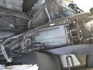 2022 Nissan Kicks S z VIN 3N1CP5BV1NL490430, wystawiony jako Copart lot #84976804 z przebiegiem Nie podano mil oraz Nie do naprawy • Non repairable. Historia ofert i sprzedaży dostępna na DreamBid. Obrazek 12.