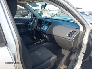 2020 Mitsubishi Outlander Sport ES 2.0 with VIN JA4AP3AU7LU017789, listed as a IAAI auction lot 40986315 with 86,514 mi miles. Bid and sale history available at carsss.com. Image 5.
