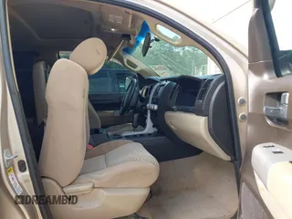 2008 Toyota Tundra z VIN 5TBEV54178S482099, wystawiony jako IAAI lot #42411224 z przebiegiem 252 317 mil mil oraz . Historia ofert i sprzedaży dostępna na DreamBid. Obrazek 5.