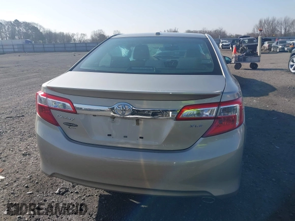 2013 Toyota Camry L with VIN 4T1BF1FK4DU680548, listed as a IAAI auction lot 41779953 with 1 mi miles. Bid and sale history available at carsss.com. Image 16.