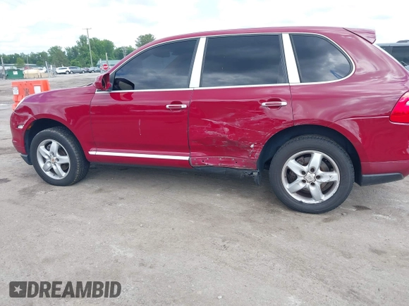 2009 Porsche Cayenne z VIN WP1AA29P89LA10928, wystawiony jako IAAI lot #42274067 z przebiegiem 256 178 mil mil oraz . Historia ofert i sprzedaży dostępna na DreamBid. Obrazek 6.
