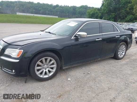 2012 Chrysler 300 Limited z VIN 2C3CCACG7CH198230, wystawiony jako IAAI lot #42435771 z przebiegiem 192 560 mil mil oraz . Historia ofert i sprzedaży dostępna na DreamBid. Obrazek 2.