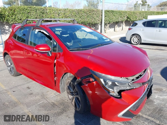 2020 Toyota Corolla Hatchback XSE with VIN JTNC4RBE5L3073569, listed as a IAAI auction lot 41347024 with 52,458 mi miles. Bid and sale history available at carsss.com. Image 1.