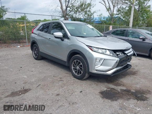 2020 Mitsubishi Eclipse Cross ES z VIN JA4AS3AA2LZ021983, wystawiony jako IAAI lot #41866940 z przebiegiem 179 819 mil mil oraz . Historia ofert i sprzedaży dostępna na DreamBid. Obrazek 1.