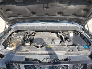 2011 Nissan Titan SL z VIN 1N6AA0EC4BN317674, wystawiony jako IAAI lot #42523569 z przebiegiem 208 045 mil mil oraz . Historia ofert i sprzedaży dostępna na DreamBid. Obrazek 10.