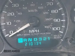 2002 Chevrolet Suburban Z71 with VIN 3GNFK16ZX2G278927, listed as a IAAI auction lot 41457820 with 210,134 mi miles. Bid and sale history available at carsss.com. Image 15.