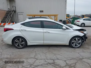 2015 Hyundai Elantra SE z VIN 5NPDH4AEXFH601861, wystawiony jako IAAI lot #41965695 z przebiegiem 100 639 mil mil oraz . Historia ofert i sprzedaży dostępna na DreamBid. Obrazek 14.
