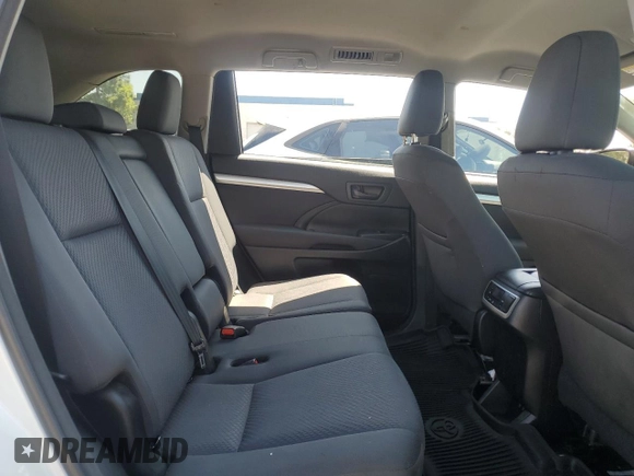 2018 Toyota Highlander LE with VIN 5TDZZRFH0JS287157, listed as a Copart auction lot 64068185 with 71,005 mi miles and Clean title. Bid and sale history available at DreamBid. Image 11.