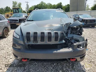 2015 Jeep Cherokee Trailhawk с VIN 1C4PJMBB6FW557664, выставлен на аукционе Copart как лот 59496385 с пробегом 139 653 миль миль и Чистый • Clean title. История ставок и продаж доступна на DreamBid. Изображение 5.