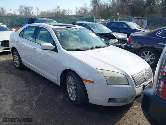 2007 Mercury Milan Premier with VIN 3MEHM08147R602137, listed as a IAAI auction lot 41678340 with 201,791 mi miles. Bid and sale history available at carsss.com. Image 12.