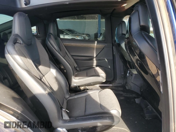 2016 Tesla Model X 70D z VIN 5YJXCBE22GF003067, wystawiony jako Copart lot #56051345 z przebiegiem 126 113 mil mil oraz Szkody całkowita. Historia ofert i sprzedaży dostępna na DreamBid. Obrazek 10.