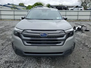 2025 Subaru Forester Premium with VIN JF2SLDBCXSH424743, listed as a Copart auction lot 56463185 with 12,520 mi miles and Salvage title. Bid and sale history available at DreamBid. Image 5.