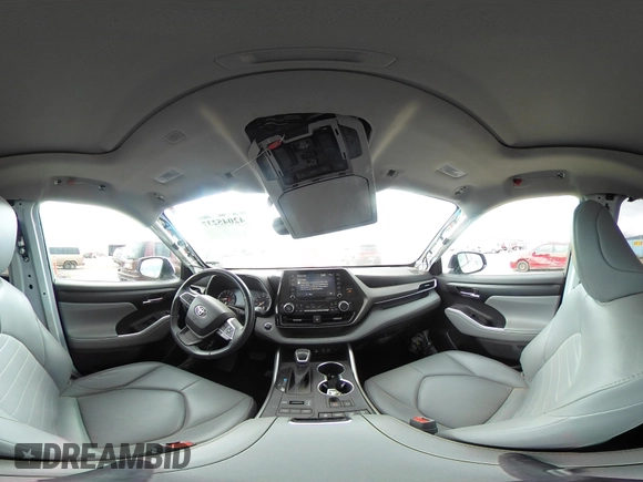 2022 Toyota Highlander XLE with VIN 5TDGZRBHXNS234405, listed as a IAAI auction lot 42045237 with 49,875 mi miles and . Bid and sale history available at DreamBid. Image 19.