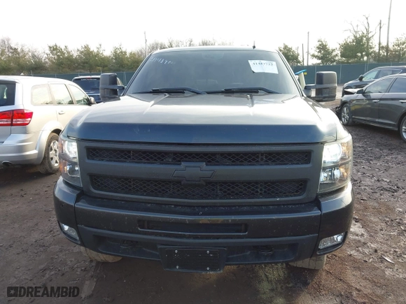2009 Chevrolet Silverado 1500 LTZ with VIN 3GCEK33349G151522, listed as a IAAI auction lot 41489732 with 227,313 mi miles. Bid and sale history available at carsss.com. Image 12.