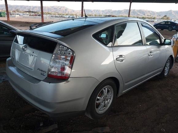 2007 Toyota Prius with VIN JTDKB20U577564360, listed as a IAAI auction lot 41851497 with 277,369 mi miles. Bid and sale history available at carsss.com. Image 4.