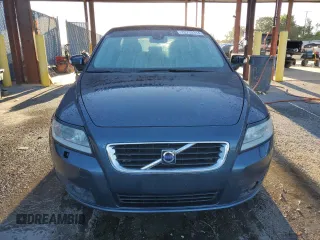 2010 Volvo V50 with VIN YV1382MWXA2575058, listed as a Copart auction lot 72713114 with 72,422 mi miles and Salvage Title. Bid and sale history available at carsss.com. Image 5.
