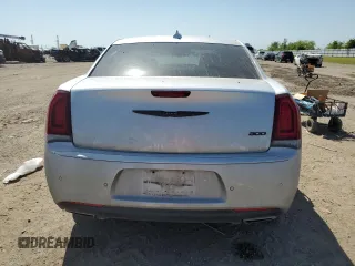 2022 Chrysler 300 Touring L with VIN 2C3CCADG6NH170906, listed as a Copart auction lot 52799445 with 41,555 mi miles and Salvage Title. Bid and sale history available at DreamBid. Image 6.